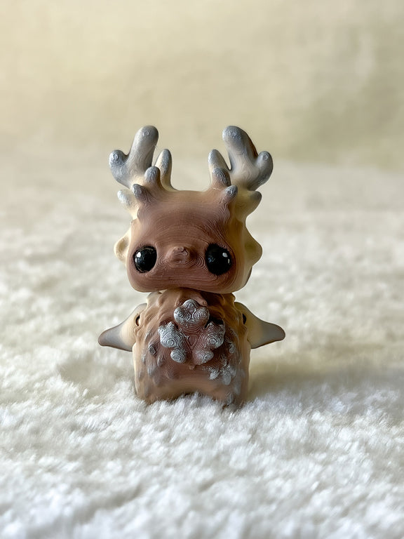 Flexi Snow Deer | Desk Buddies, 3d Printed Toys, Desk Animals, Cute Animals, Desk Decor, Deer